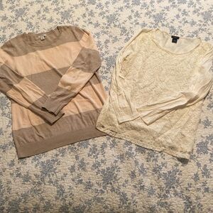 Ann Taylor and Old Navy Long Sleeve Top Sweater Bundle Size Medium Cream, Peach